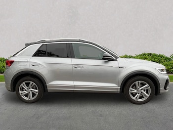Used Volkswagen T-Roc 2025 for sale - 76292963: Photo 3