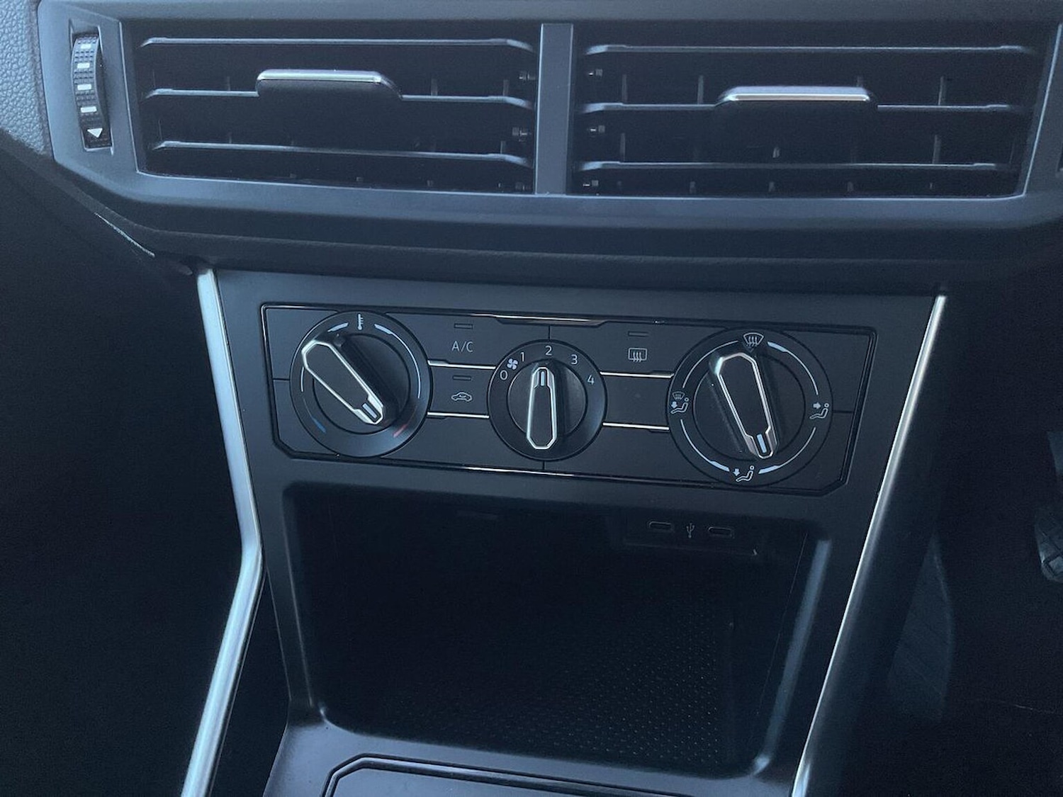 Used Volkswagen Polo 2022 for sale - 76655880: Photo 12