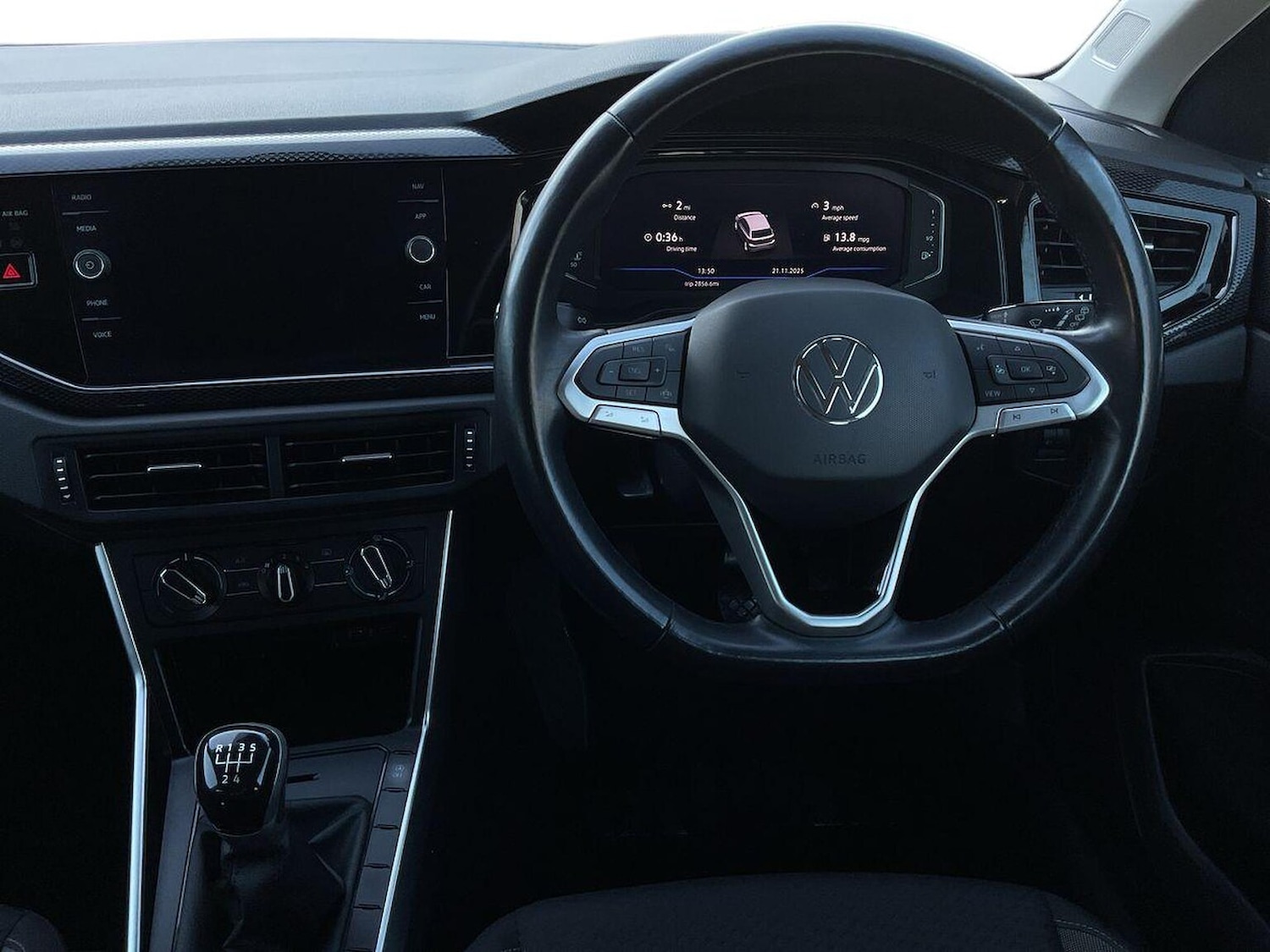 Used Volkswagen Polo 2022 for sale - 76655880: Photo 9