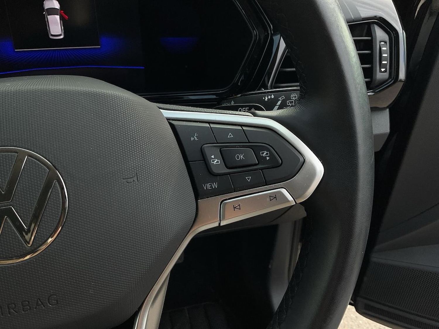 Used Volkswagen T-Cross 2022 for sale - 76455299: Photo 21