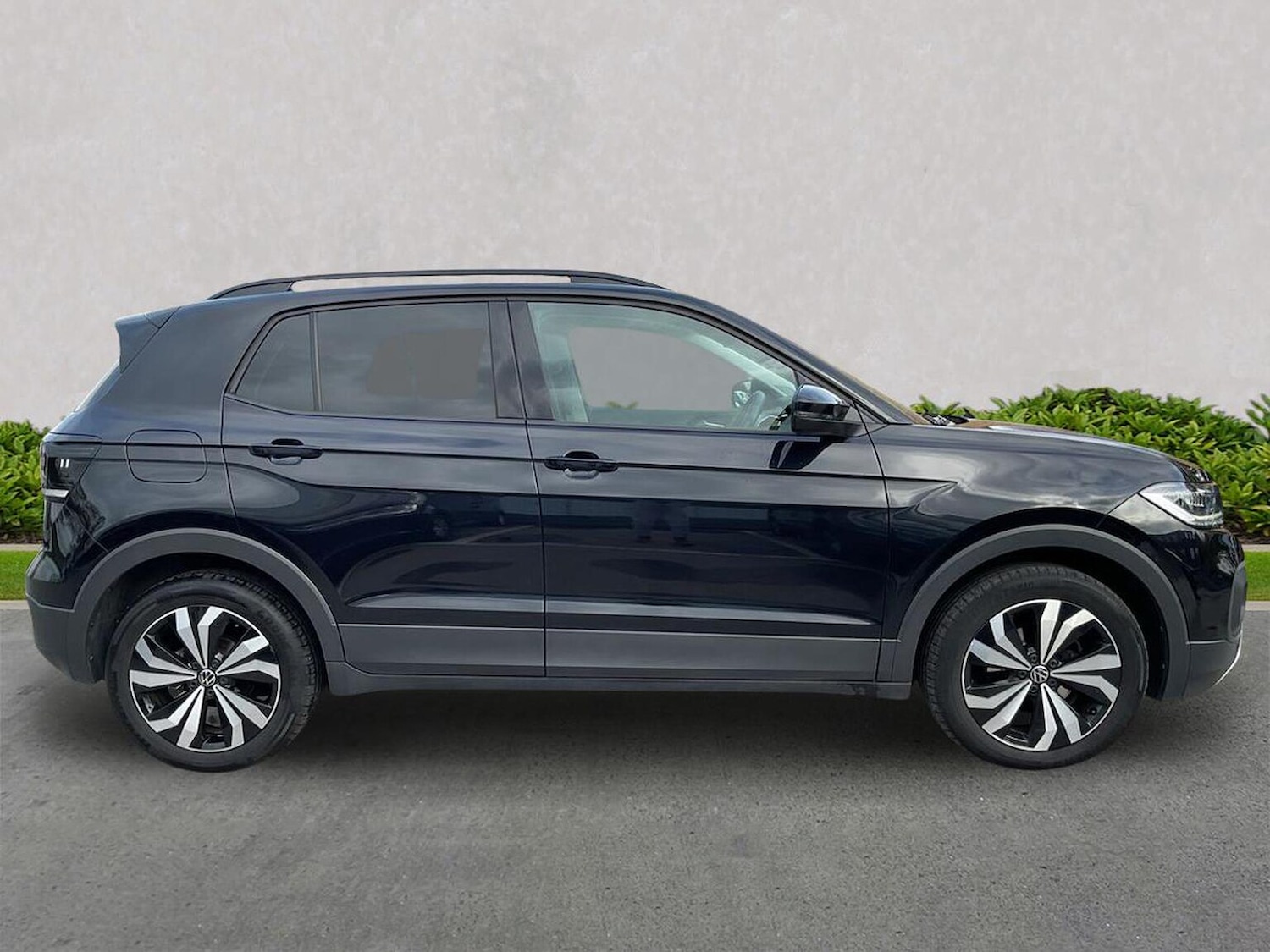 Used Volkswagen T-Cross 2022 for sale - 76455299: Photo 3