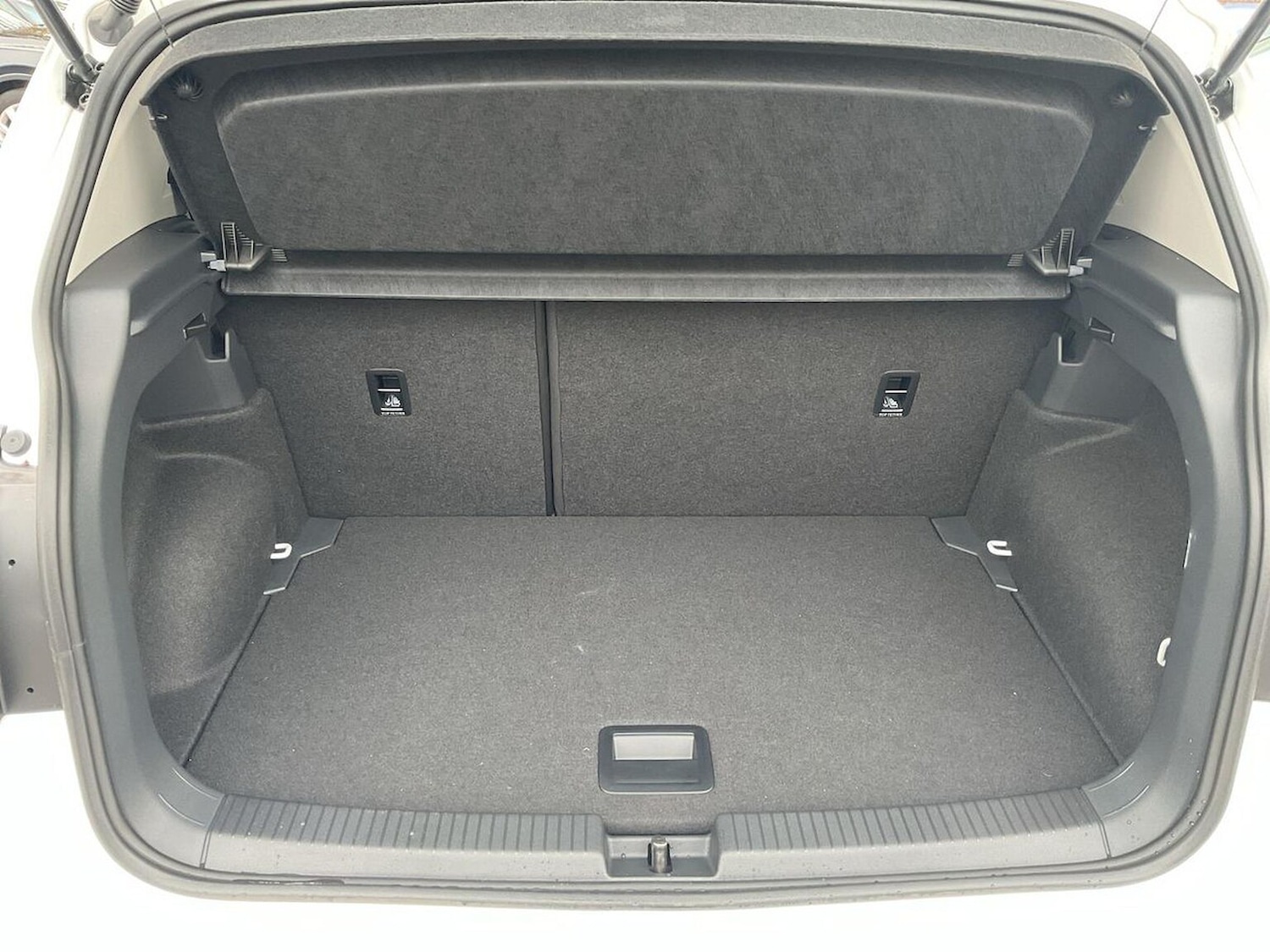 Used Volkswagen T-Cross 2025 for sale - 76893248: Photo 17