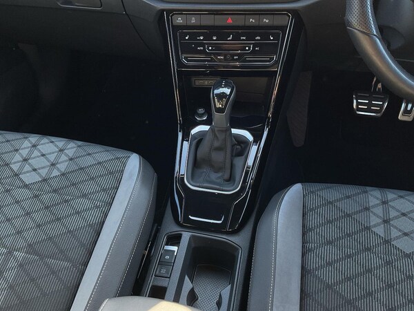 Used Volkswagen T-Roc 2023 for sale - 76249739: Photo 13