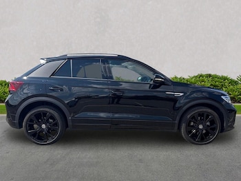 Used Volkswagen T-Roc 2025 for sale - 79185562: Photo
