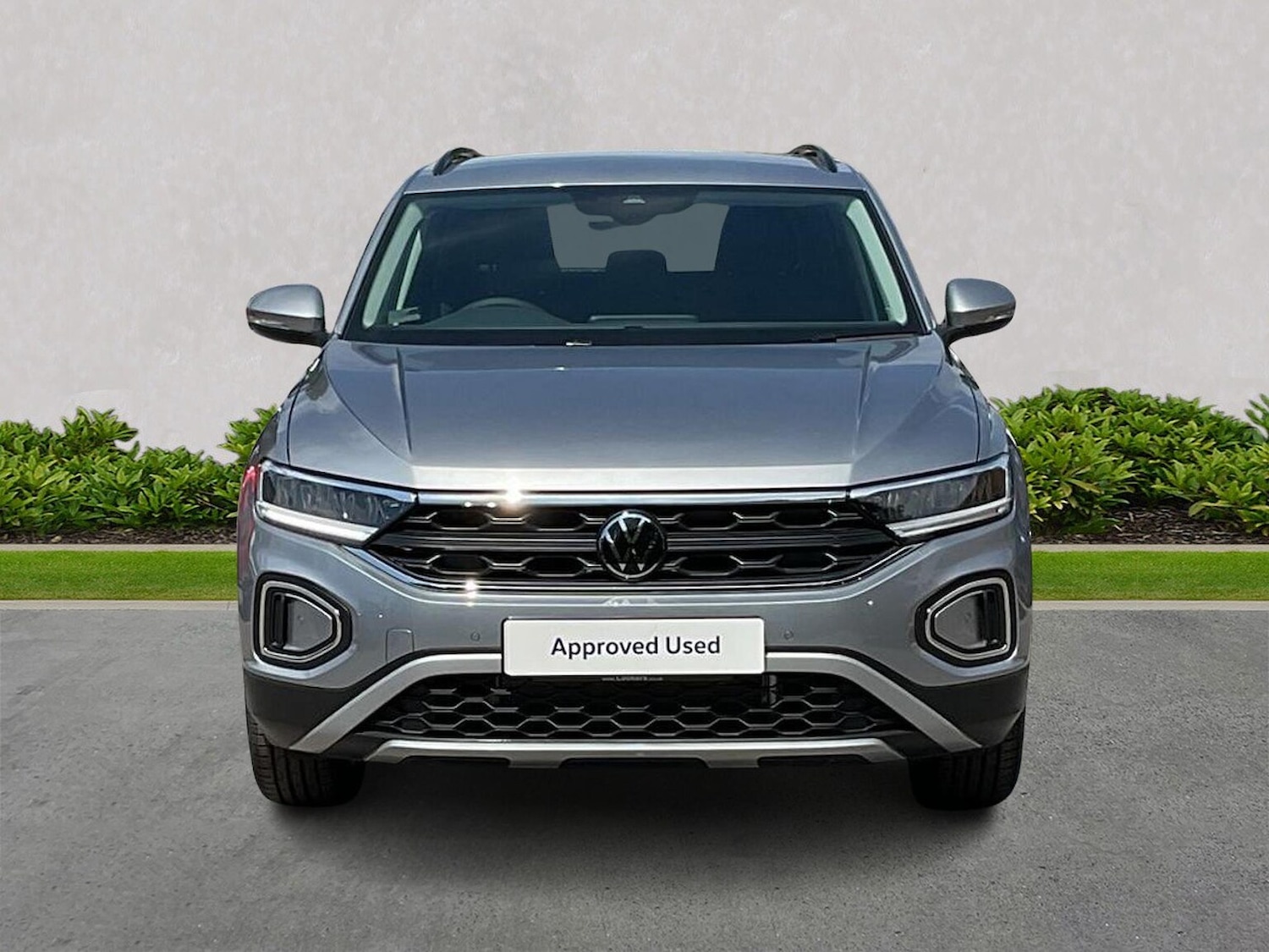 Used Volkswagen T-Roc 2025 for sale - 76159546: Photo 5