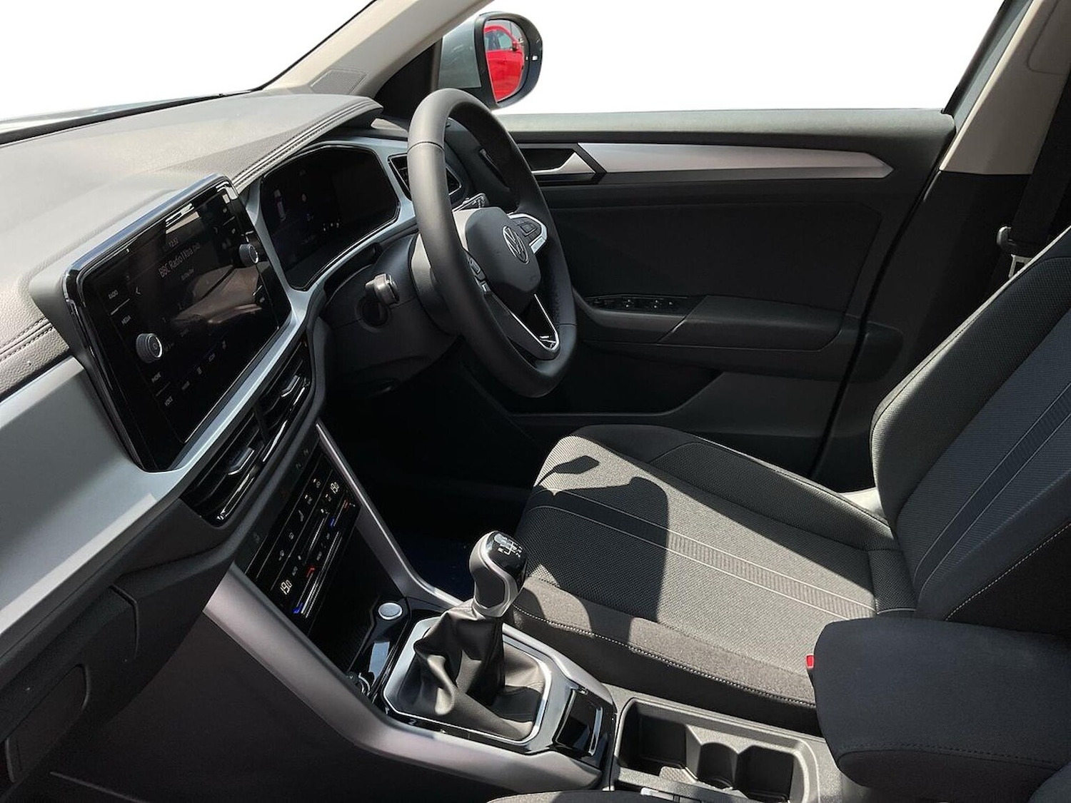 Used Volkswagen T-Roc 2025 for sale - 76159546: Photo 7