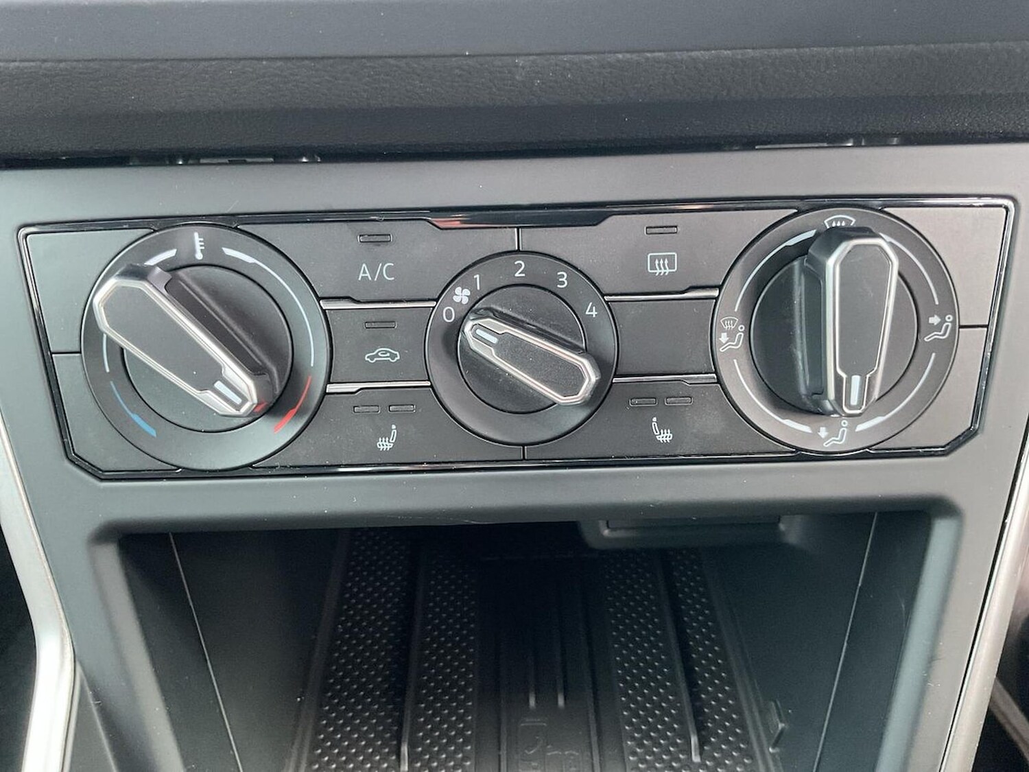 Used Volkswagen Taigo 2025 for sale - 78194505: Photo 12