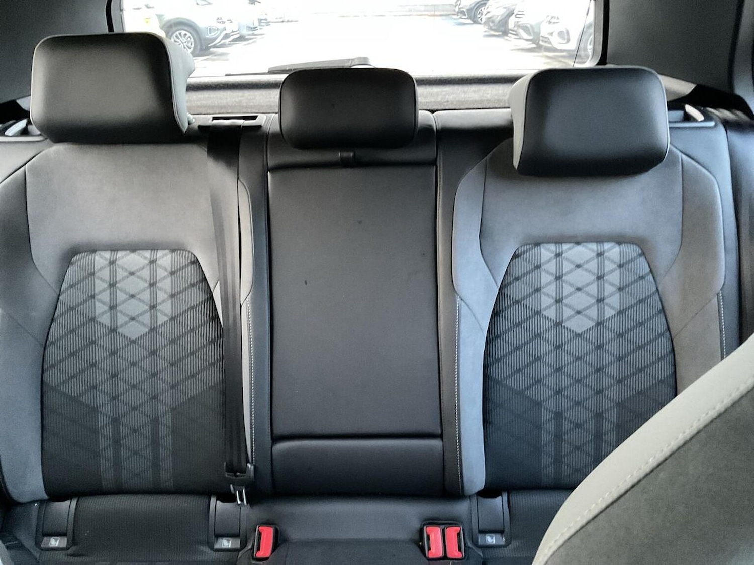 Used Volkswagen Golf 2020 for sale - 76444698: Photo 16