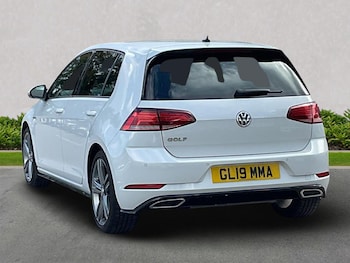 Used Volkswagen Golf 2019 for sale - 75958384: Photo
