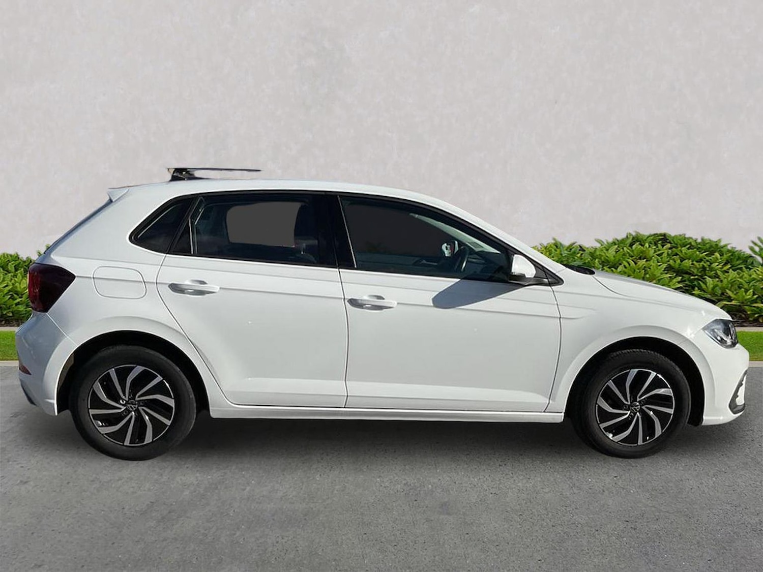 Used Volkswagen Polo 2023 for sale - 76490606: Photo 3