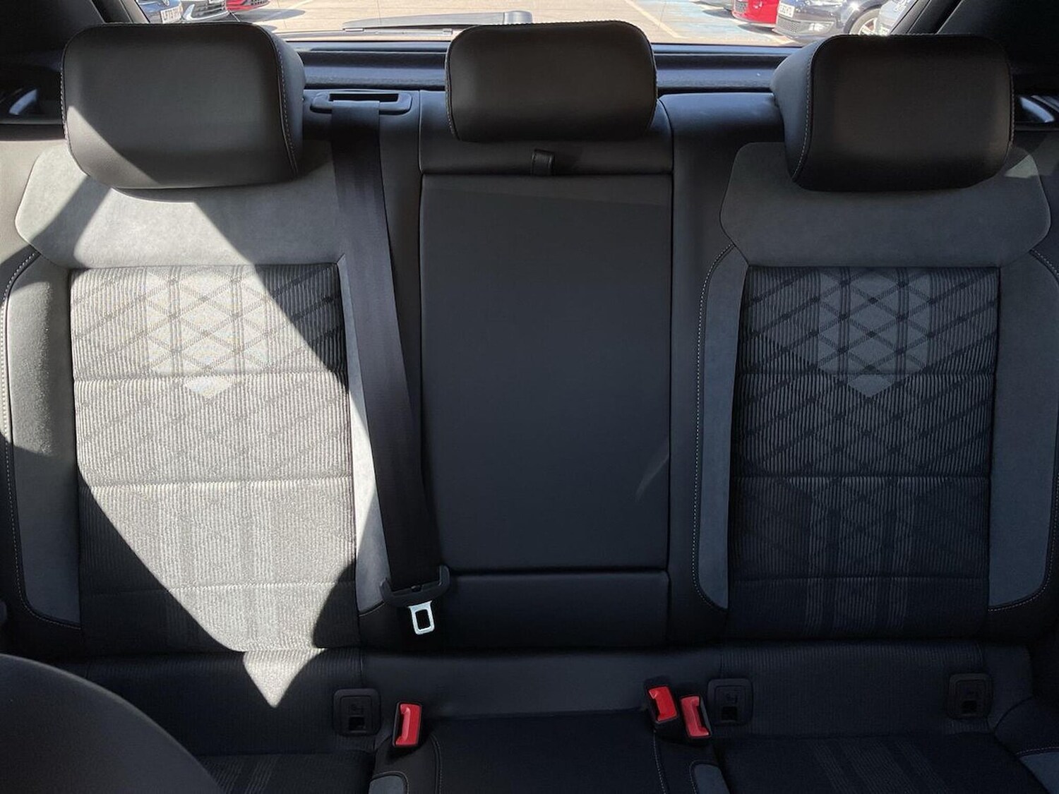 Used Volkswagen T-Roc 2025 for sale - 77542511: Photo 16