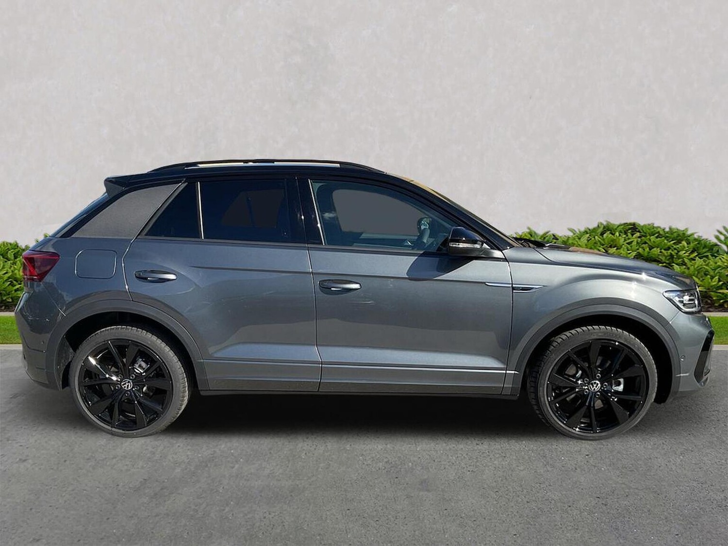 Used Volkswagen T-Roc 2025 for sale - 77542511: Photo 3