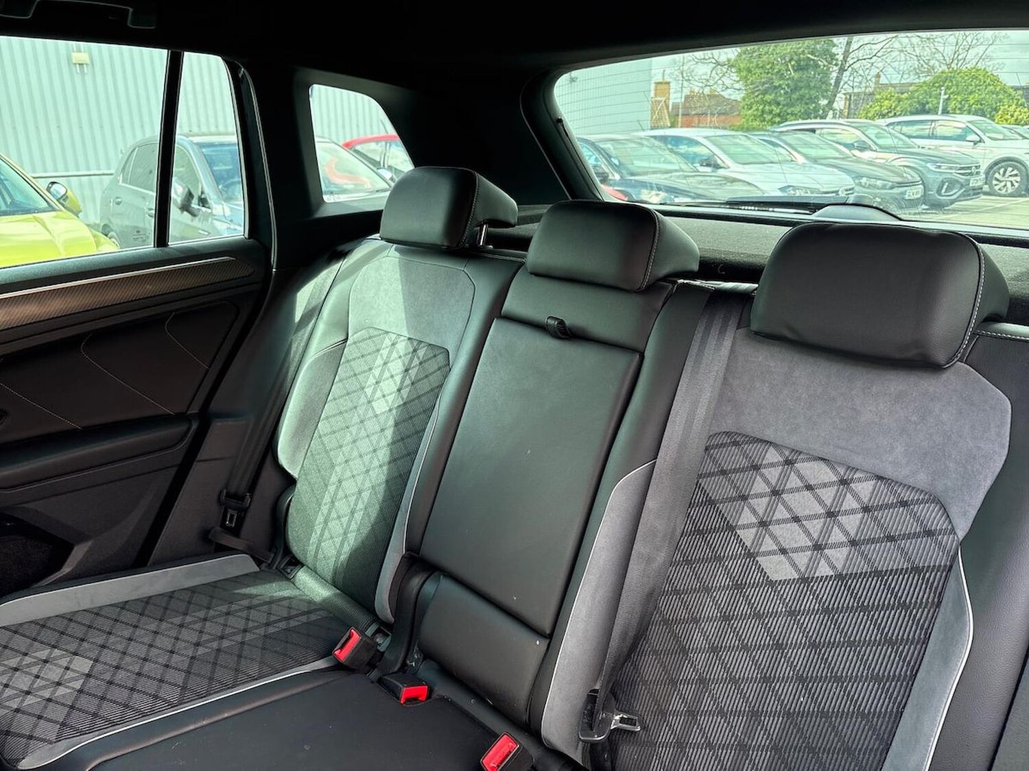 Used Volkswagen Tiguan 2023 for sale - 78194425: Photo 16