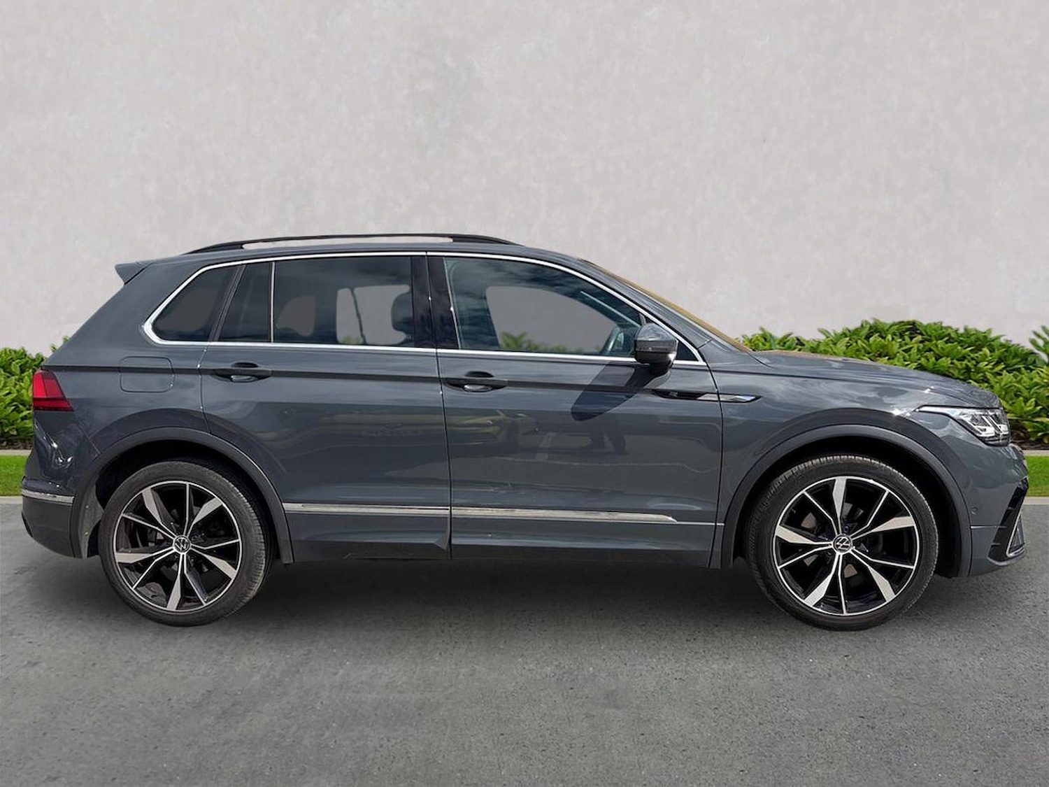 Used Volkswagen Tiguan 2023 for sale - 78194425: Photo 3
