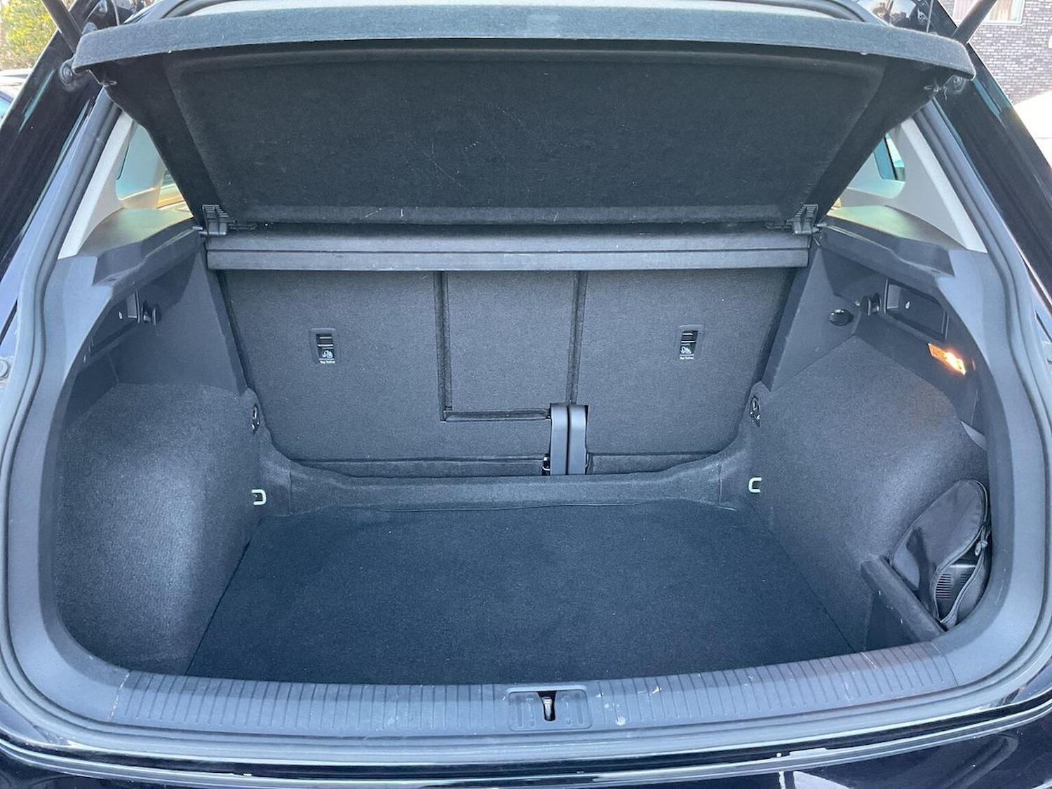 Used Volkswagen Tiguan 2021 for sale - 76893271: Photo 17