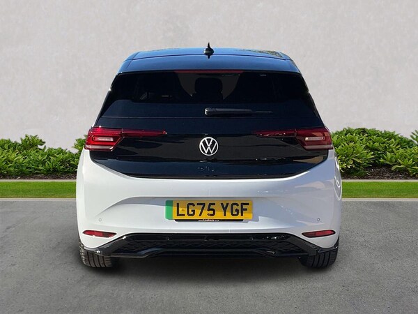 Used Volkswagen ID.3 2025 for sale - 76193239: Photo 4