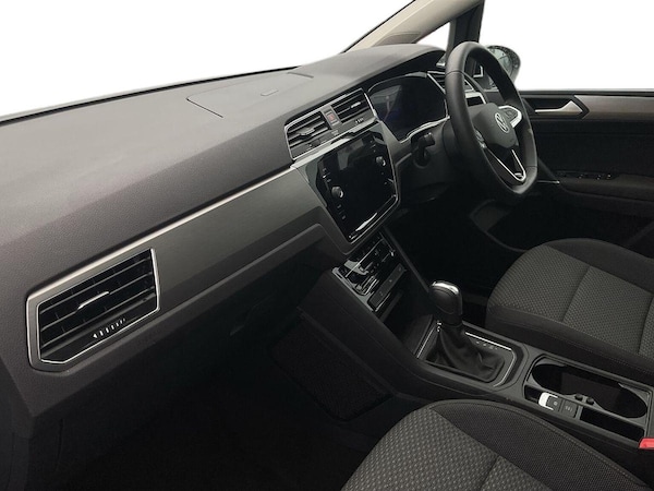 Used Volkswagen Touran 2024 for sale - 75724630: Photo 7