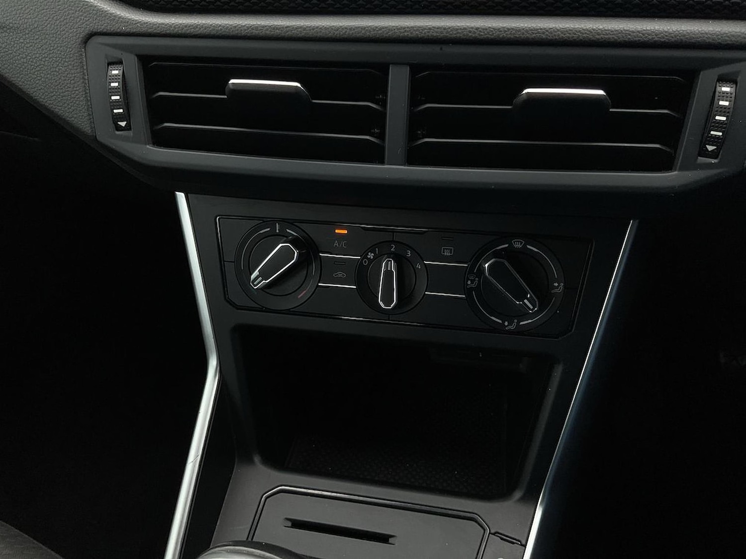 Used Volkswagen Polo 2022 for sale - 76637788: Photo 12