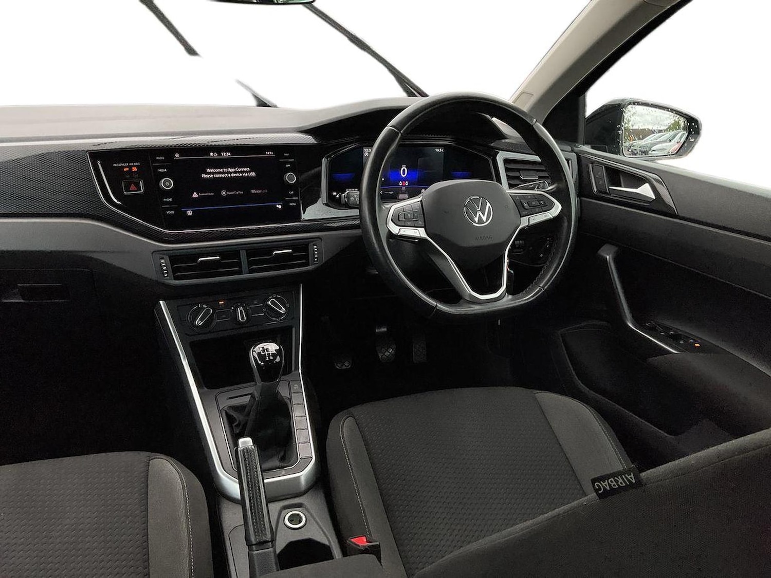 Used Volkswagen Polo 2022 for sale - 76637788: Photo 15