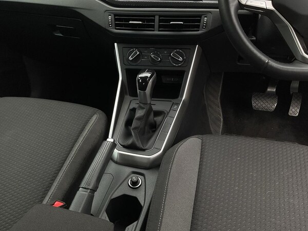 Used Volkswagen Polo 2024 for sale - 76264368: Photo 13