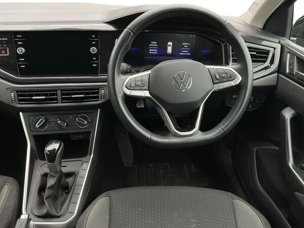 Used Volkswagen Polo 2024 for sale - 76264368: Photo 9