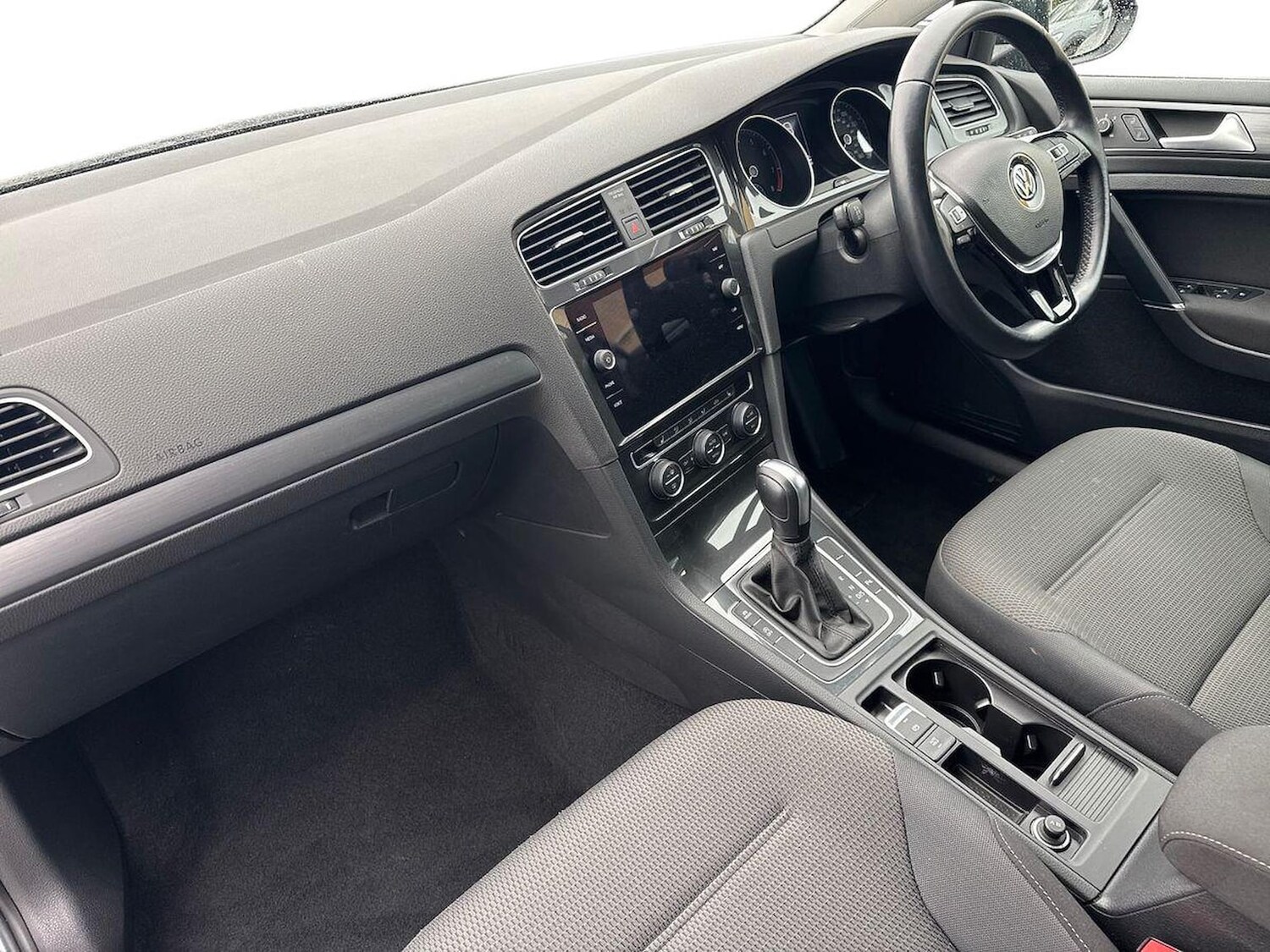 Used Volkswagen Golf 2019 for sale - 77901615: Photo 7