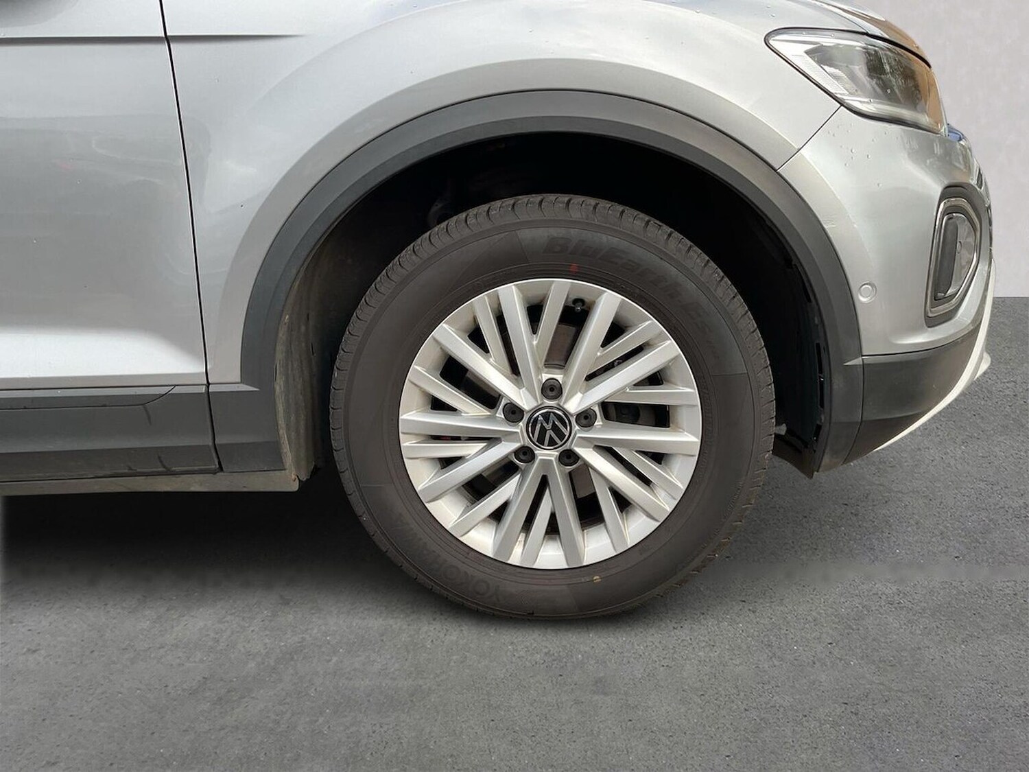 Used Volkswagen T-Roc 2022 for sale - 76526116: Photo 6