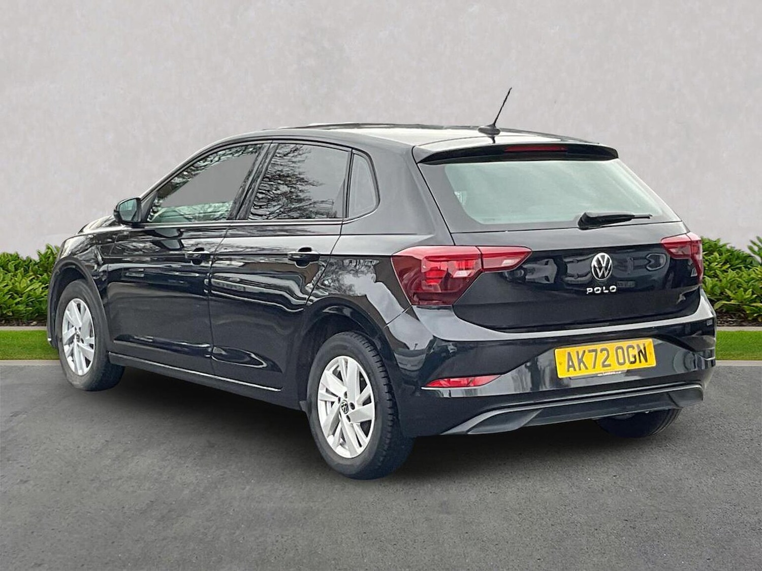 Used Volkswagen Polo 2022 for sale - 76864054: Photo 2