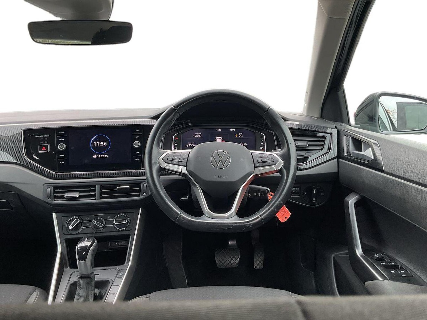 Used Volkswagen Polo 2022 for sale - 76864054: Photo 9