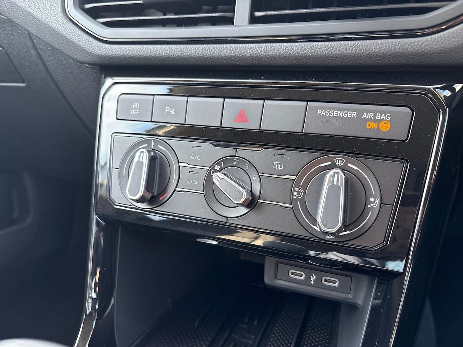 Used Volkswagen T-Cross 2026 for sale - 78194484: Photo 12