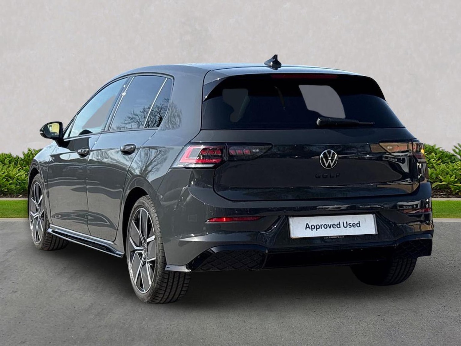 Used Volkswagen Golf 2025 for sale - 78194502: Photo 2
