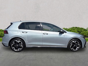 Used Volkswagen Golf 2025 for sale - 79125952: Photo