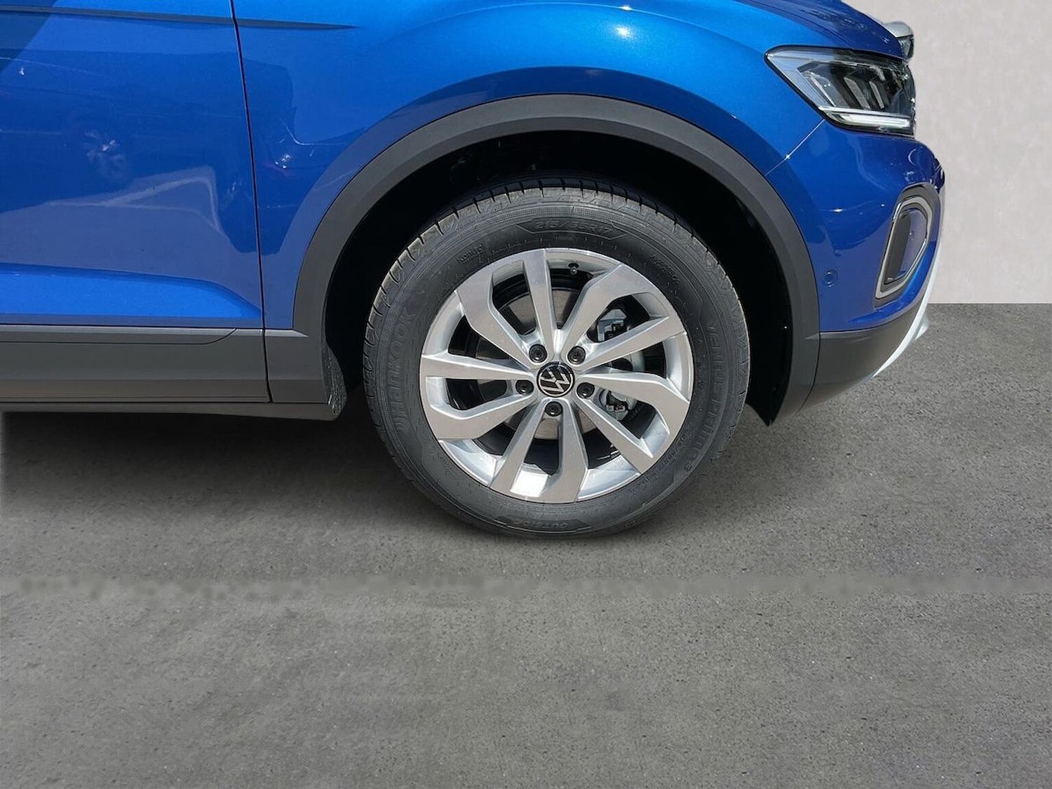 Used Volkswagen T-Roc 2025 for sale - 76159548: Photo 6