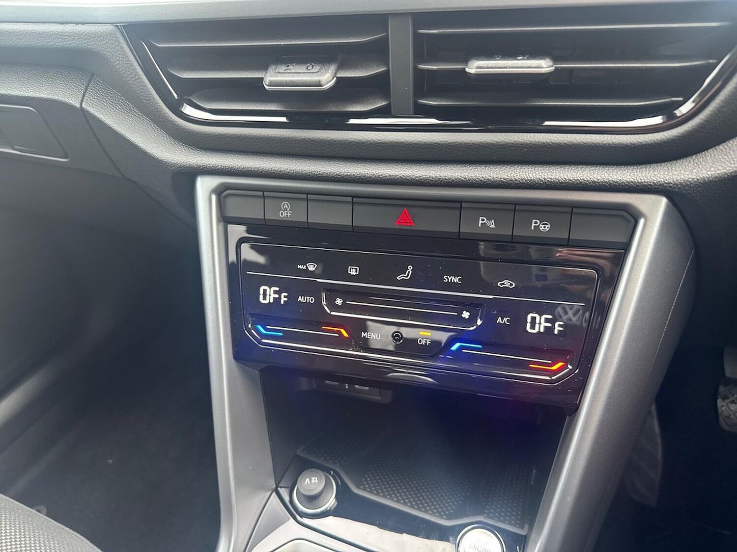 Used Volkswagen T-Roc 2026 for sale - 77916155: Photo 12