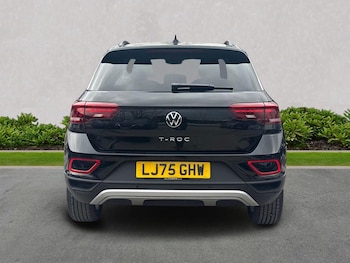 Used Volkswagen T-Roc 2026 for sale - 77916155: Photo