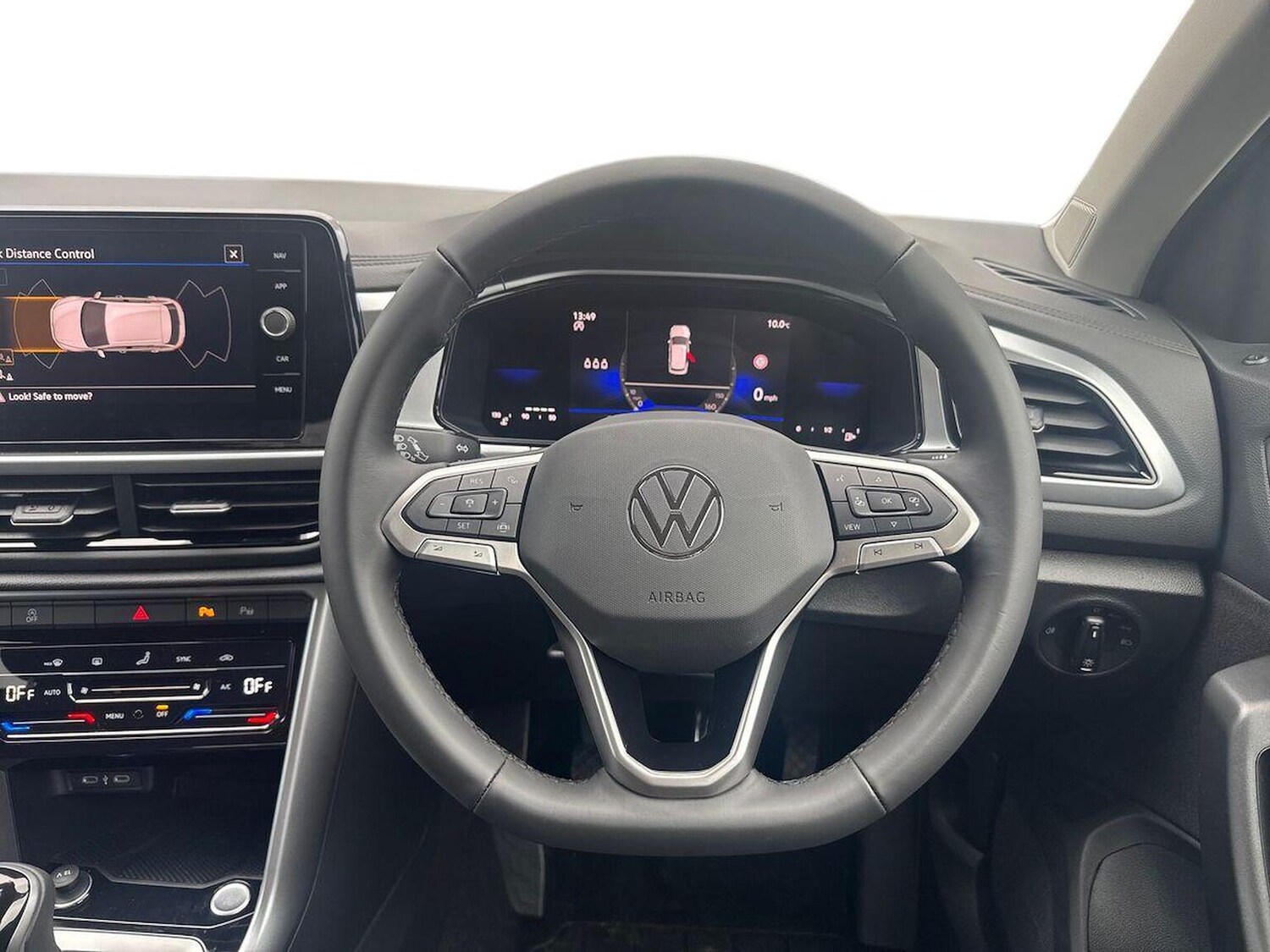 Used Volkswagen T-Roc 2026 for sale - 77916155: Photo 9