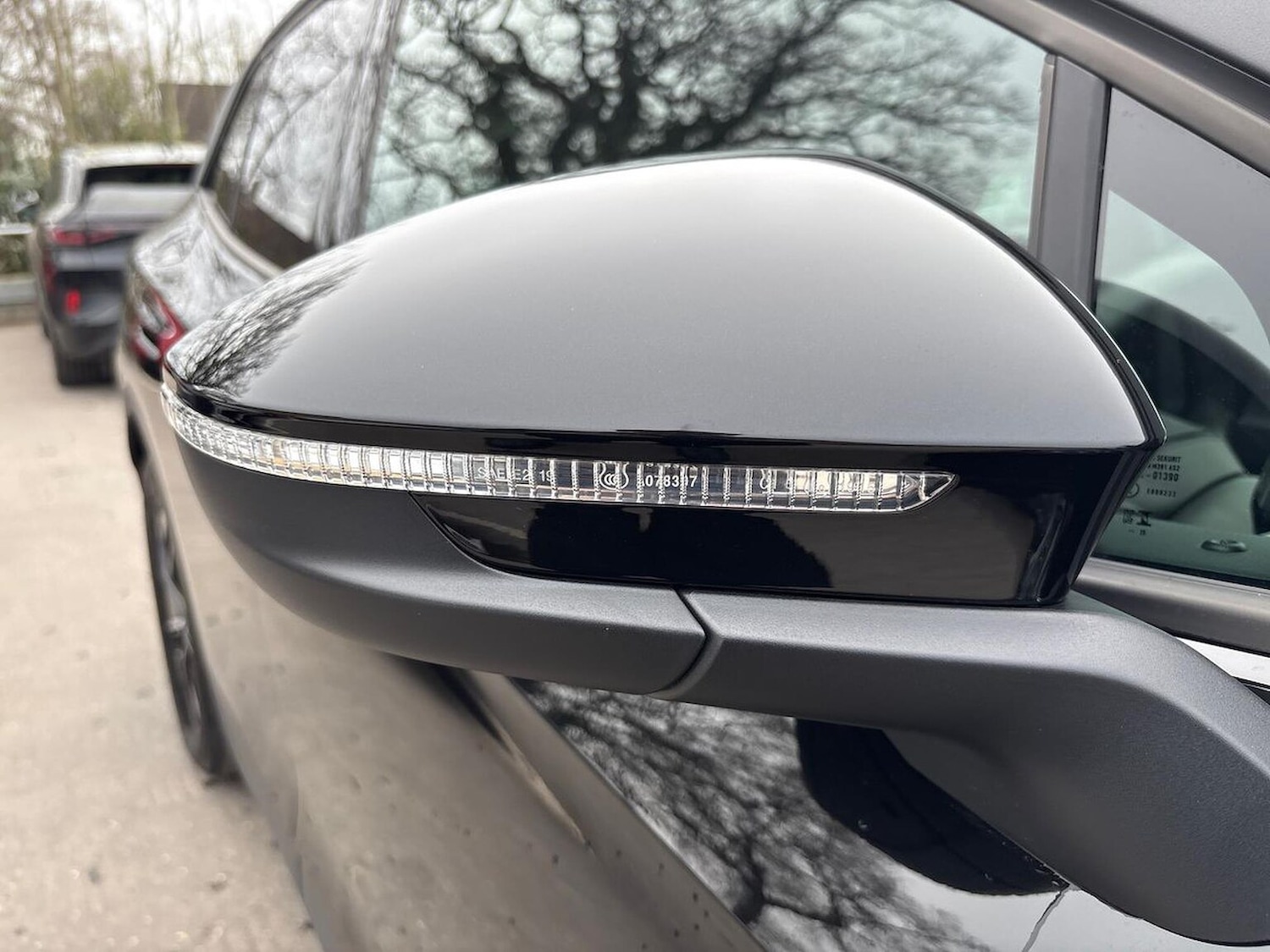 Used Volkswagen ID.4 2025 for sale - 77789570: Photo 29