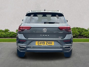 Used Volkswagen T-Roc 2019 for sale - 75957103: Photo