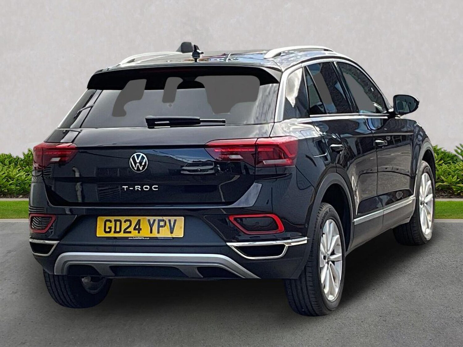 Used Volkswagen T-Roc 2024 for sale - 76392462: Photo 18