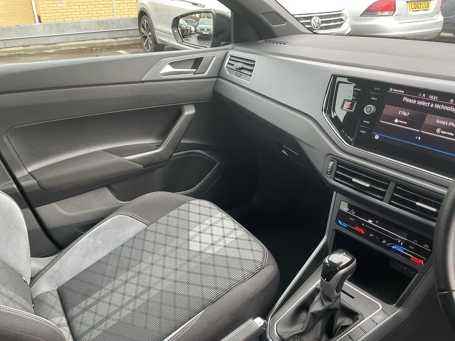 Used Volkswagen Polo 2024 for sale - 76982915: Photo 13