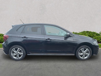 Used Volkswagen Polo 2024 for sale - 76982915: Photo