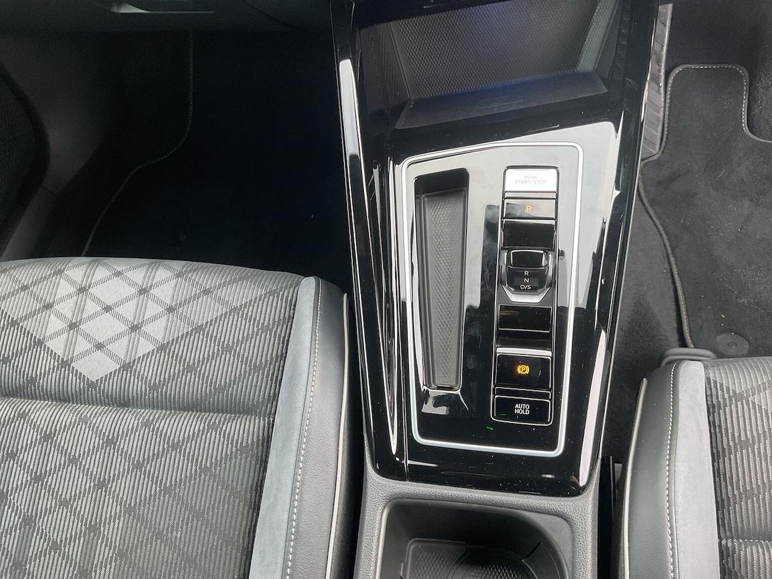 Used Volkswagen Golf 2024 for sale - 76555447: Photo 13