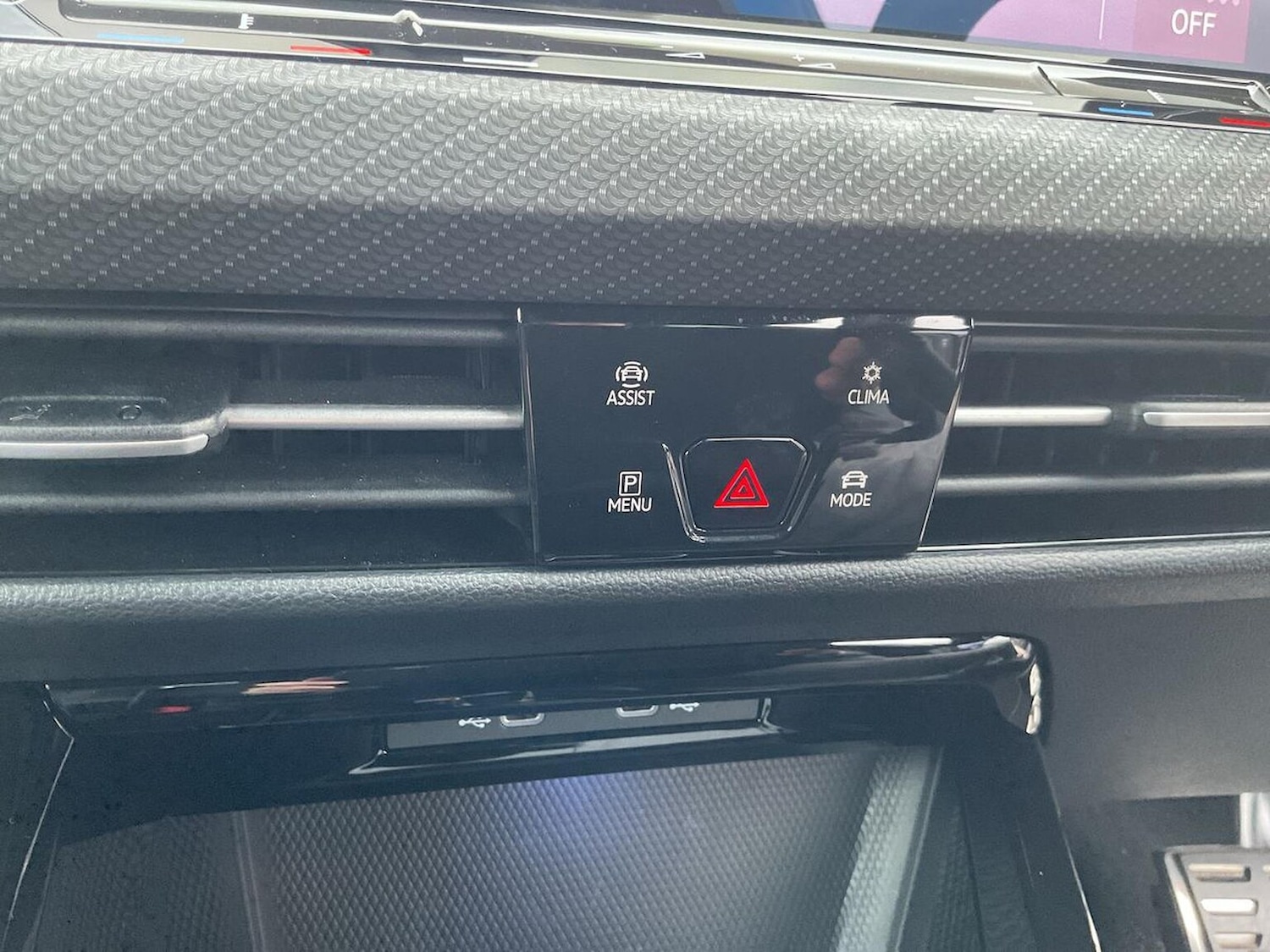 Used Volkswagen Golf 2024 for sale - 76555447: Photo 22