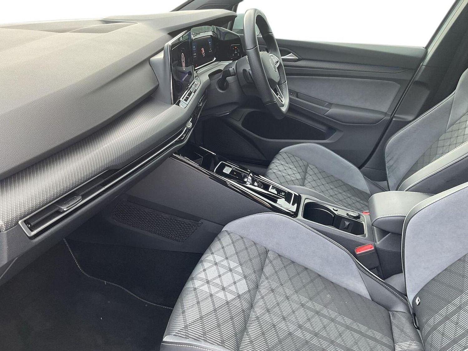 Used Volkswagen Golf 2024 for sale - 76555447: Photo 7