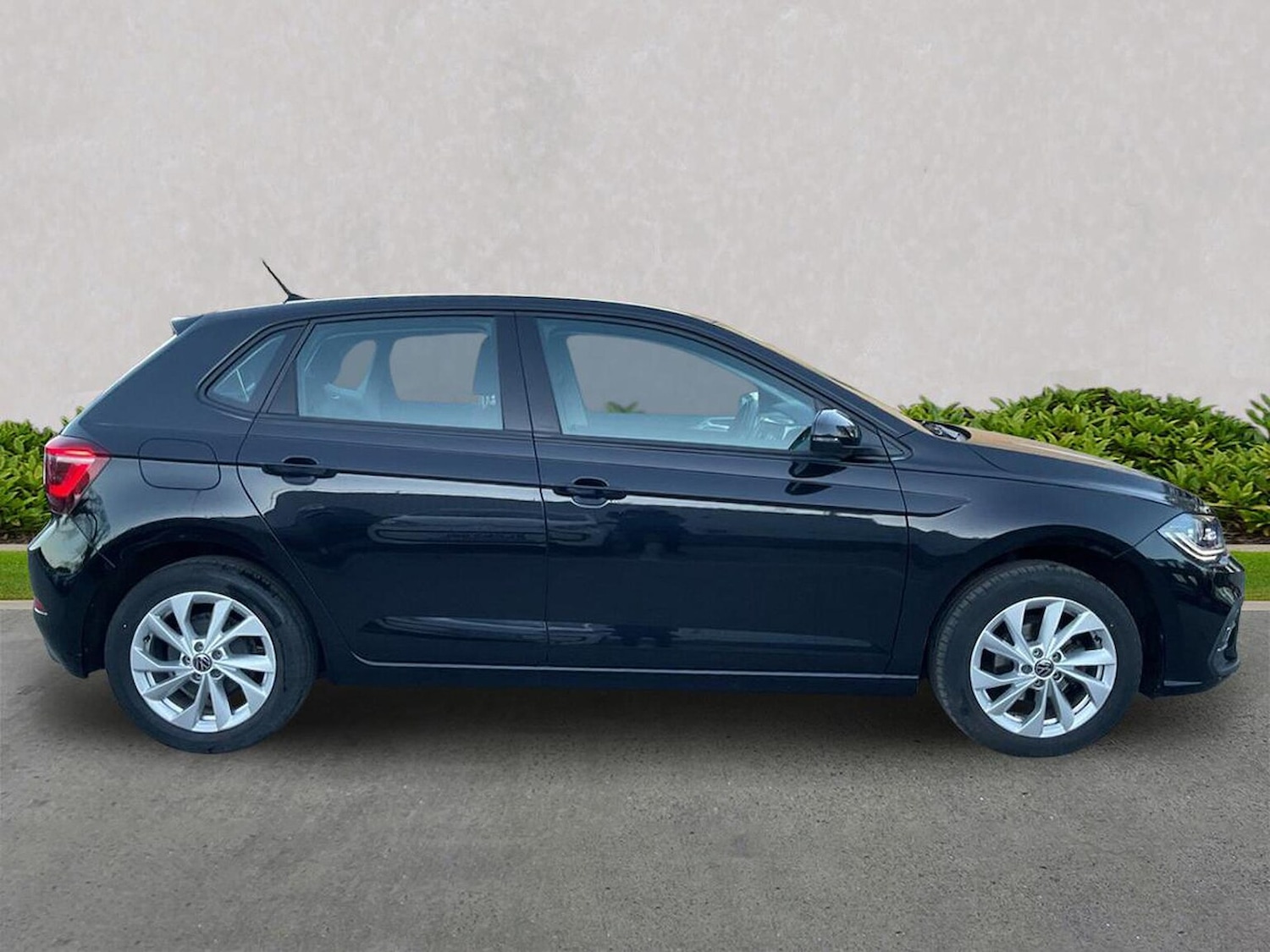 Used Volkswagen Polo 2024 for sale - 76613633: Photo 3