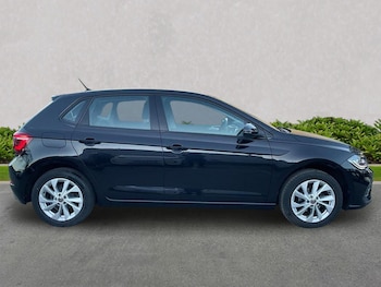 Used Volkswagen Polo 2024 for sale - 76613633: Photo