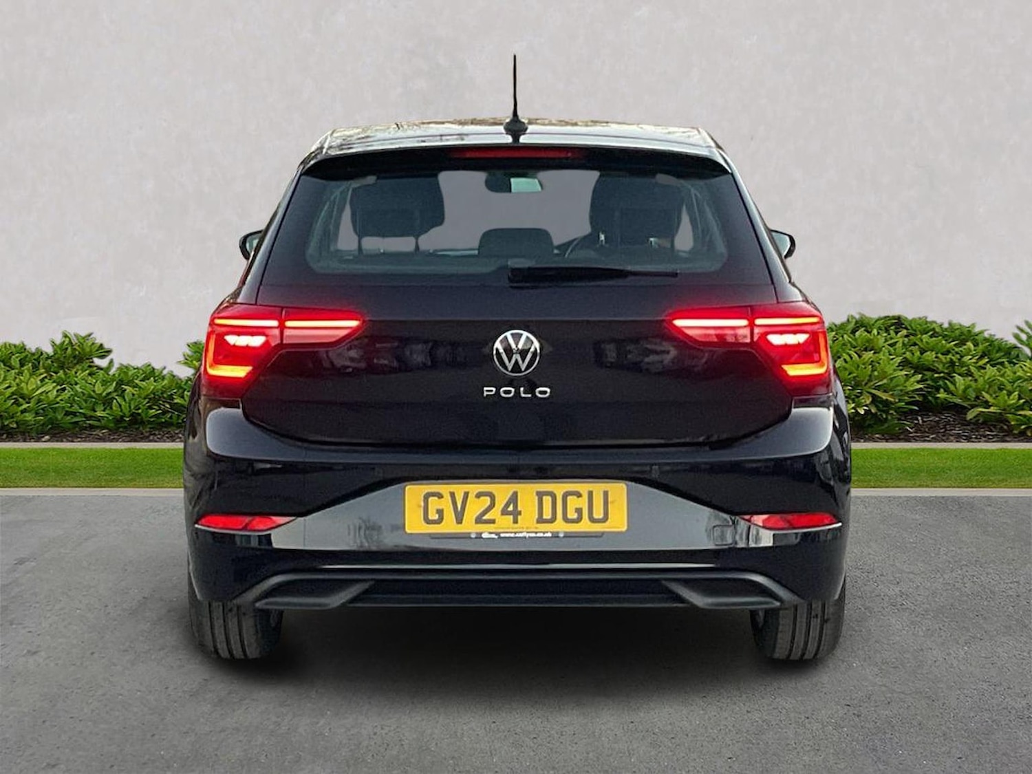 Used Volkswagen Polo 2024 for sale - 76613633: Photo 4