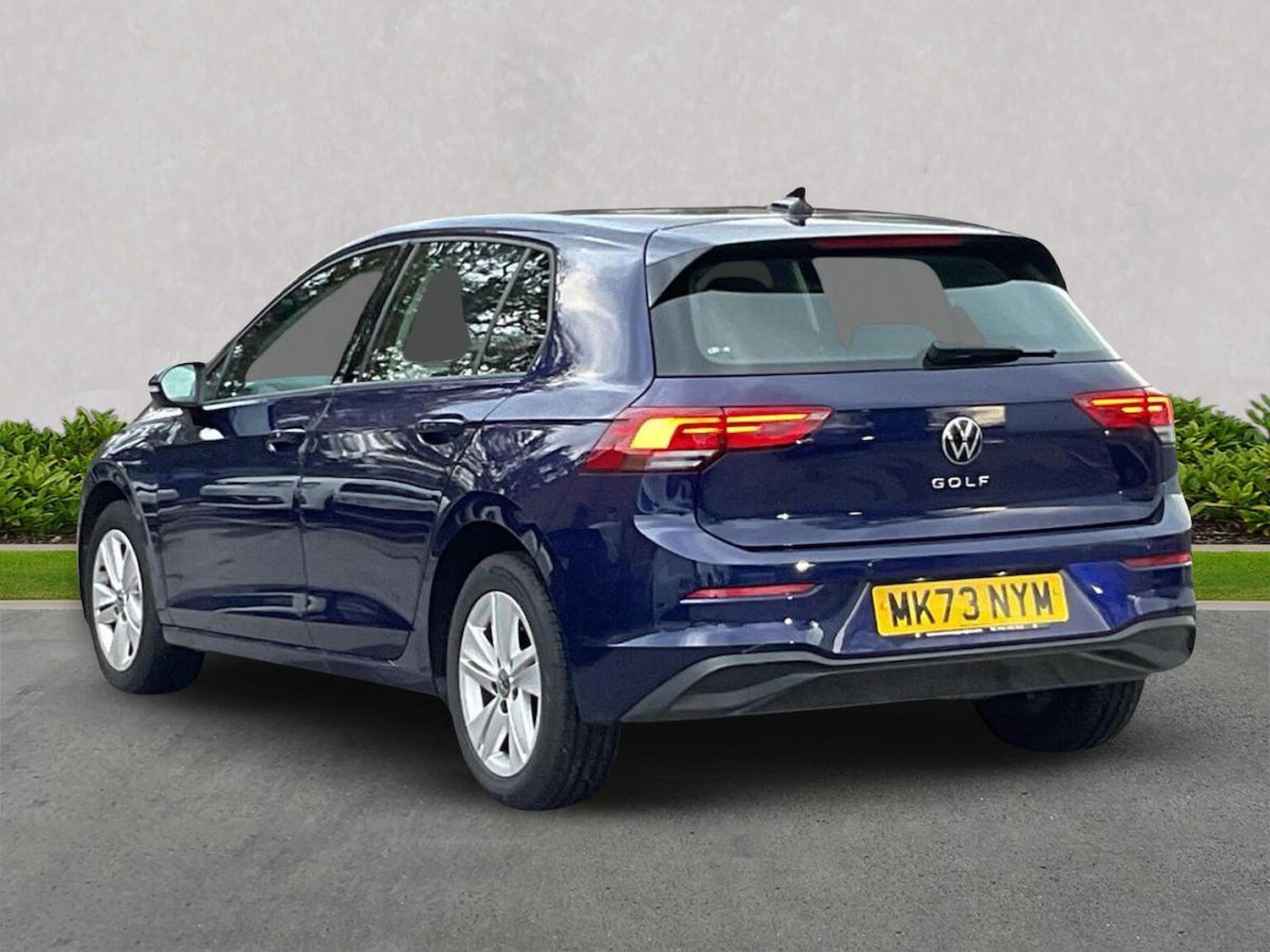 Used Volkswagen Golf 2023 for sale - 76444702: Photo 2