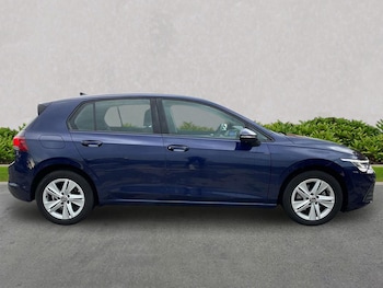 Used Volkswagen Golf 2023 for sale - 76444702: Photo