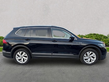 Used Volkswagen Tiguan Allspace 2022 for sale - 77775189: Photo
